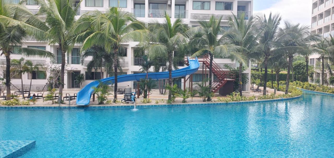Laguna Beach Resort3 Pantai Jomtien Bagian luar foto