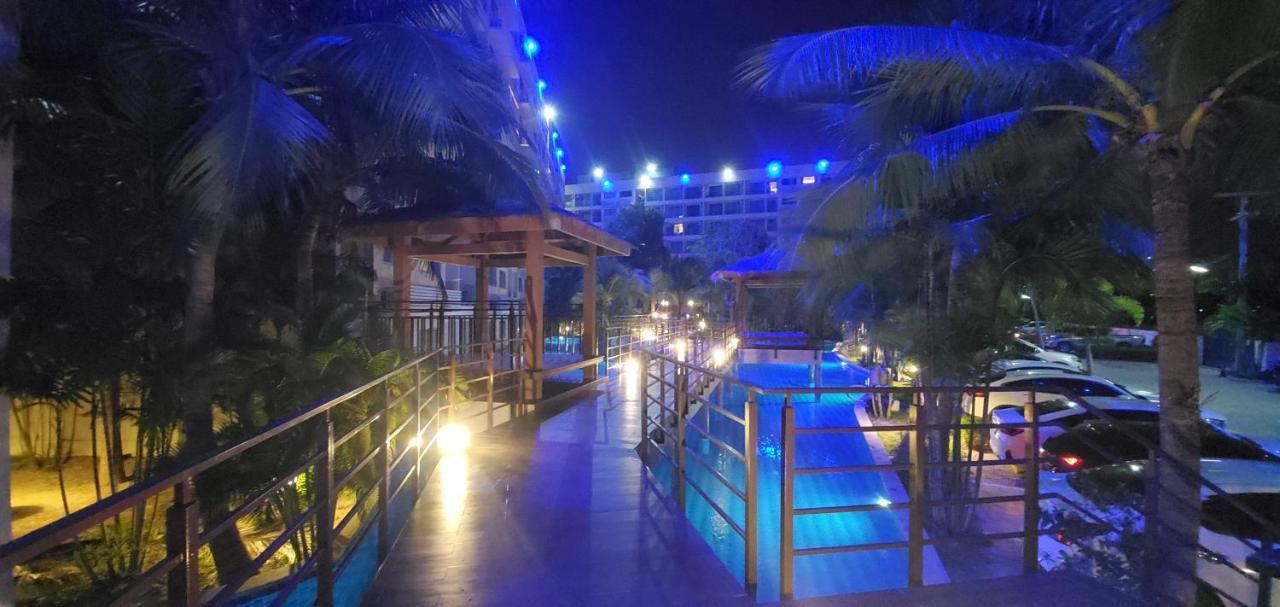 Laguna Beach Resort3 Pantai Jomtien Bagian luar foto